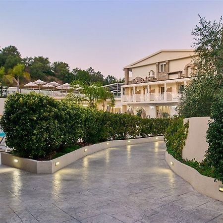 Mavrikos Hotel Планос Экстерьер фото