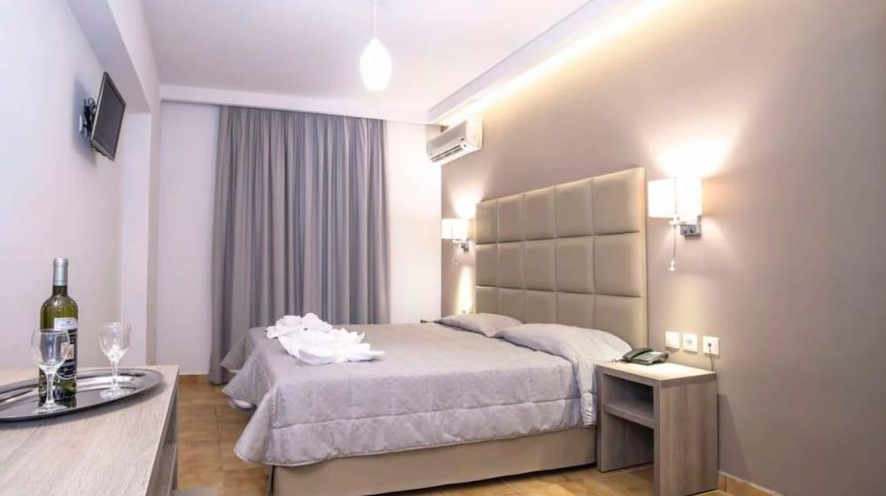 Mavrikos Hotel Планос Экстерьер фото