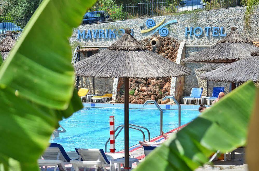 Mavrikos Hotel Планос Экстерьер фото